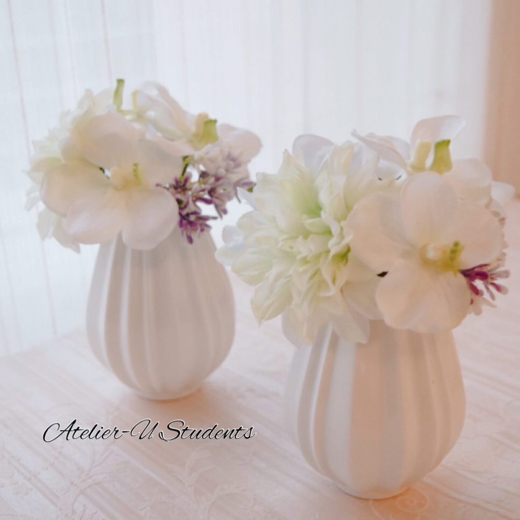 funeralflower-white
